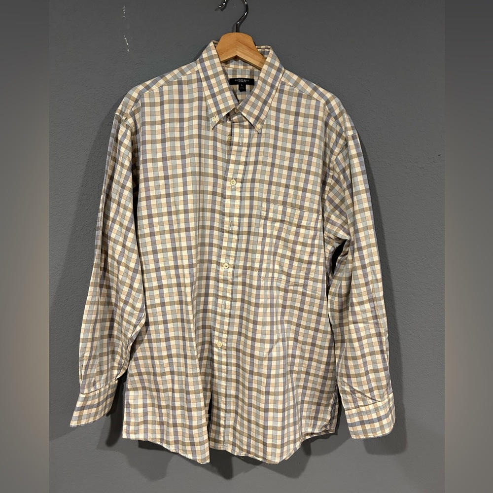 Men’s Burberry shirt size Large